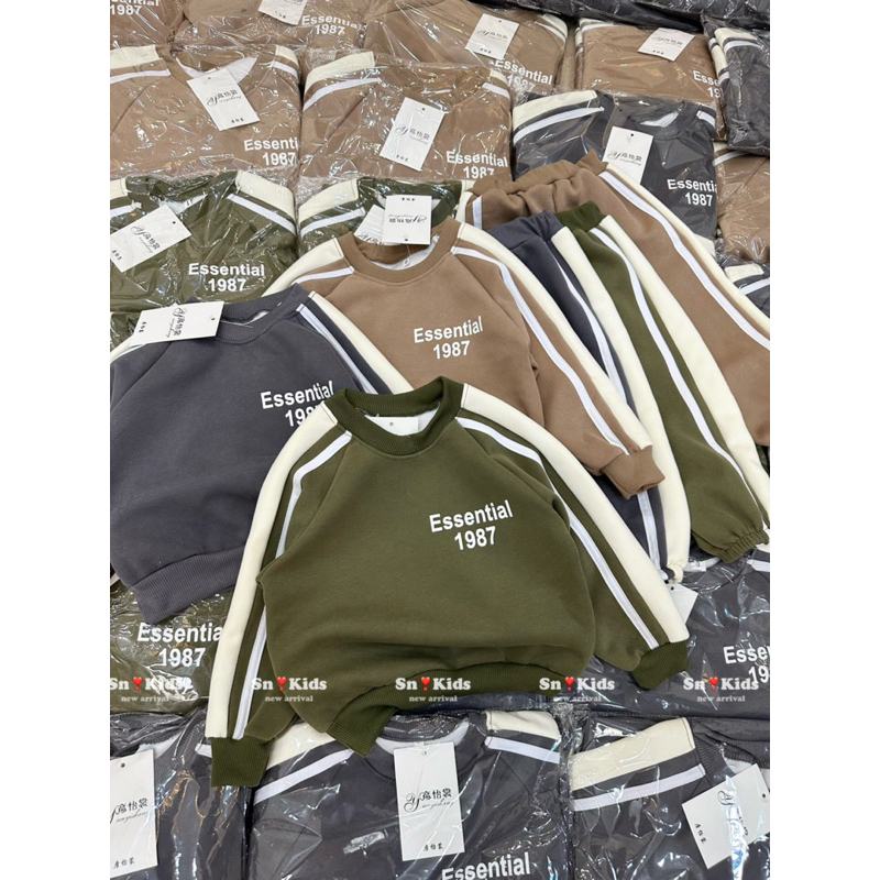 Bộ nỉ 2 da esen bé trai