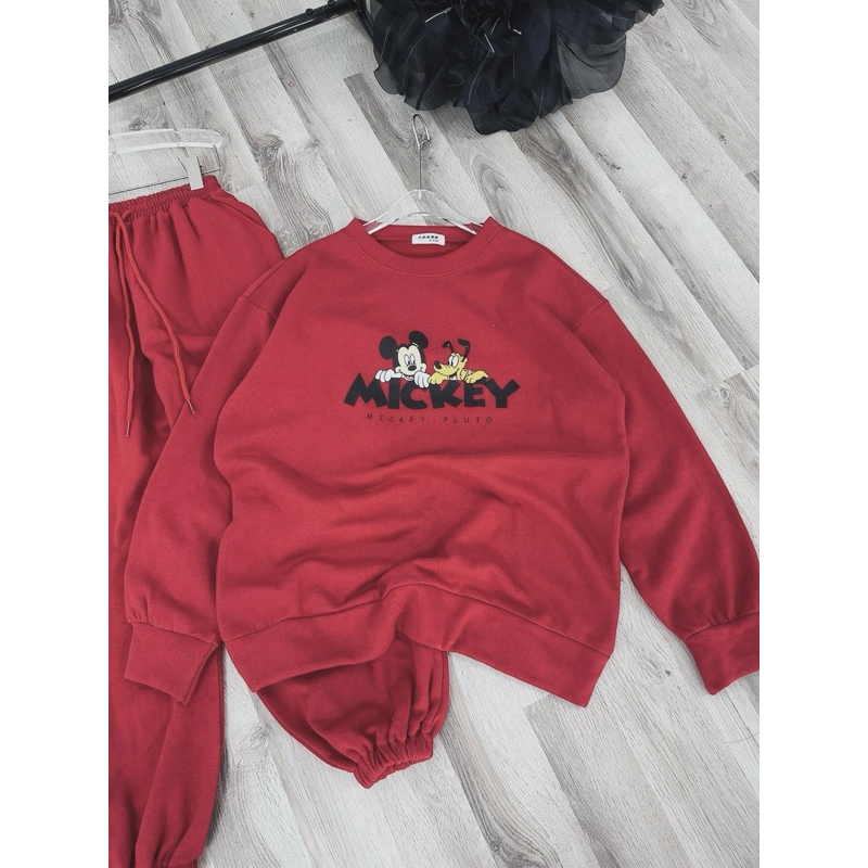 SET ÁO CROPTOP SWEATER XANH KÈM QUẦN JOGGER TRẮNG