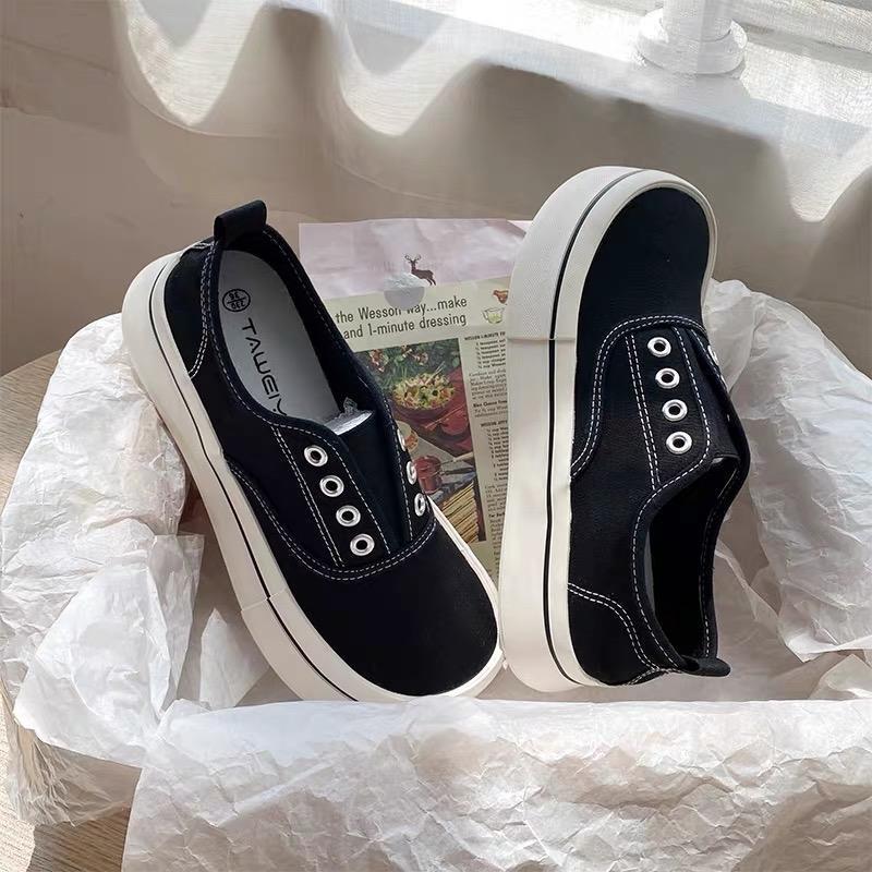 Giày lười nữ không dây chất liệu vải canvas phong cách thời trang sneaker mẫu mới siêu đẹp