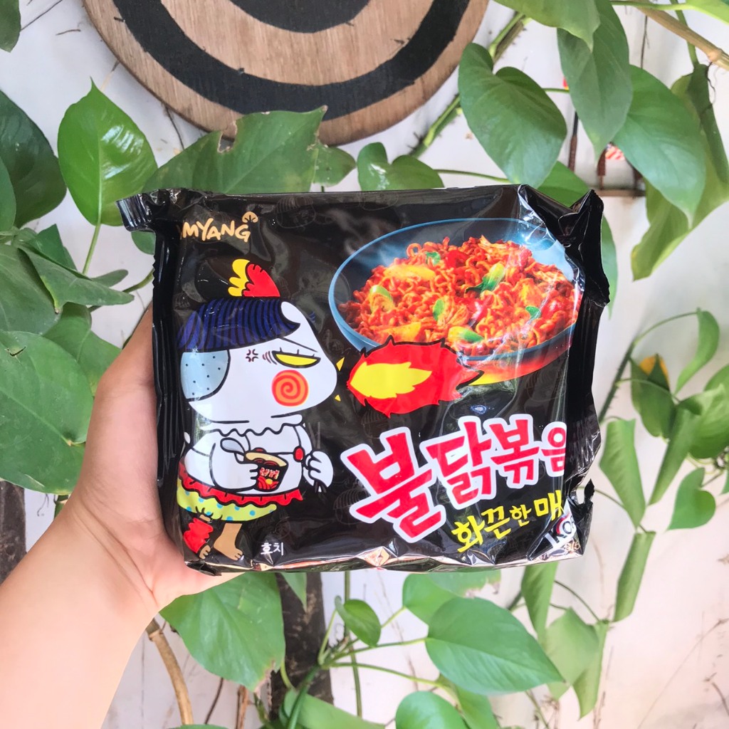 Mì Khô Gà Cay SamYang Hàn Quốc Hot Chicken Ramen 140g