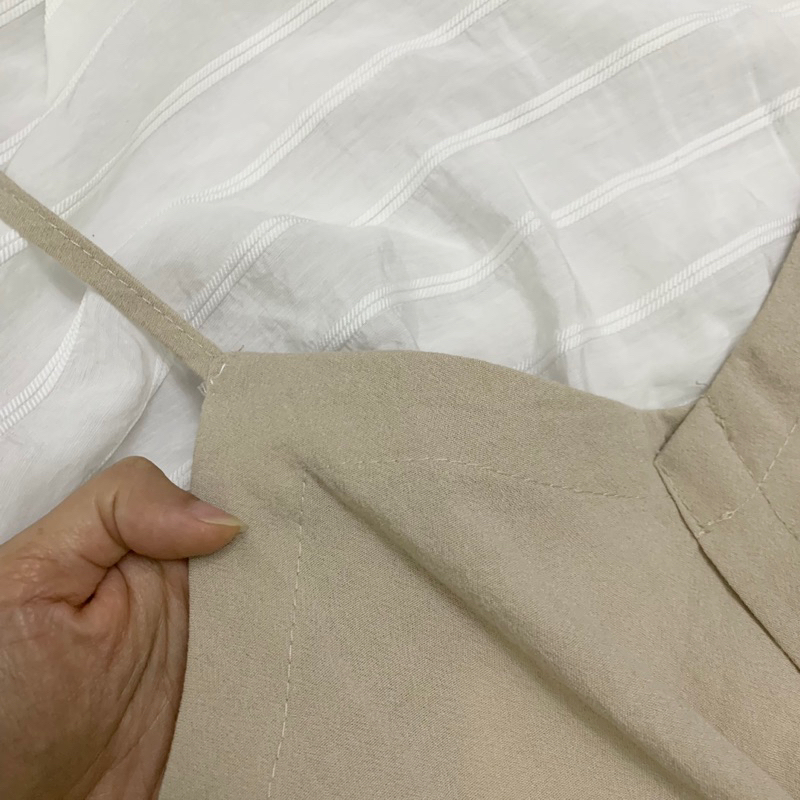 Set váy yếm hai dây kèm sơ mi - Pass/thanh lý cá nhân