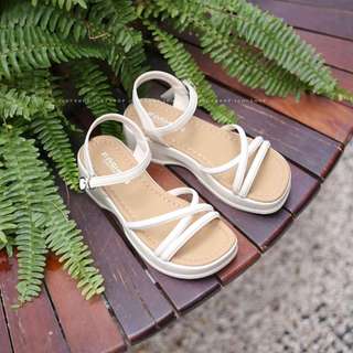 Giày Judy- Giày Sandal Bánh Mỳ Fashion Quai Chéo Gài 5p QCCC