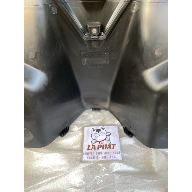 Yếm ổ khoá xe HONDA Vario / Click đời 2018-2021 chính hãng Honda