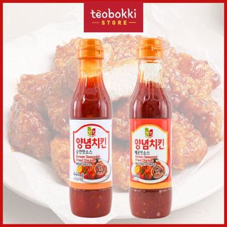 Sốt gà chiên giòn (vị cay/vị ngọt) Chungwoo chai 440g