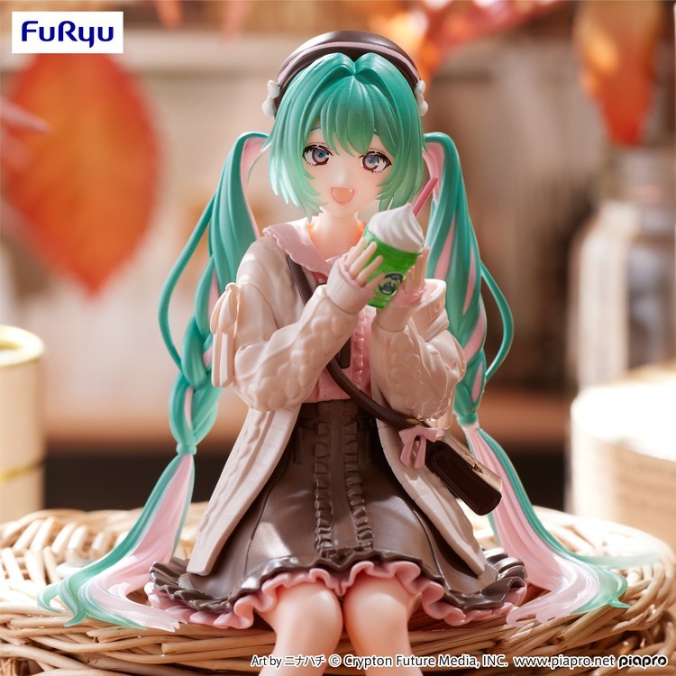 Mô Hình Hatsune Miku Noodle Stopper - Autumn Date Figure