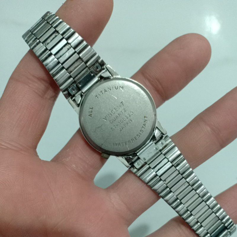 Đồng hồ nam nữ si nhật hiệu VINCENT titanium