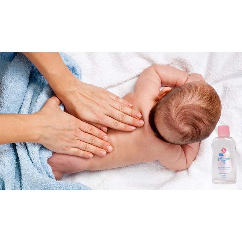 Dầu dưỡng và massage cho bé Johnson's Baby Oil cho bé một làn da mềm mịn 125ml