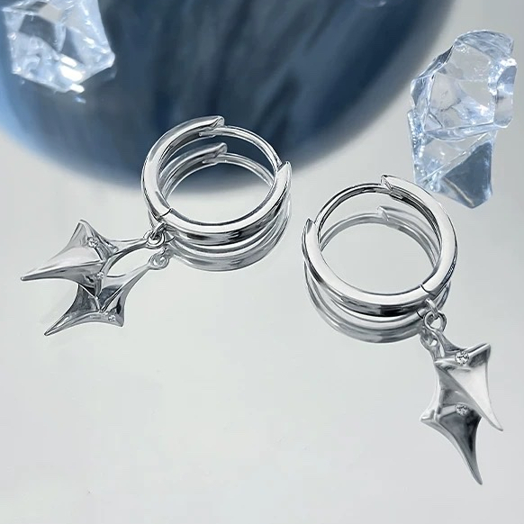 Khuyên tai nam nữ Unisex Merin Accessories hoa tai titan phong cách trẻ trung thời trang - Tổng hợp hoa tai