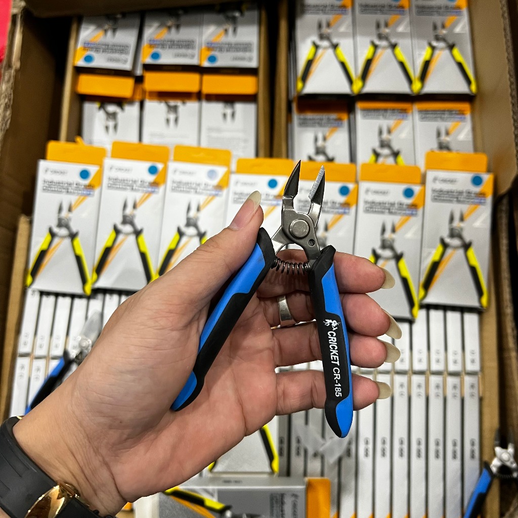 Kìm Cricket Cao Cấp