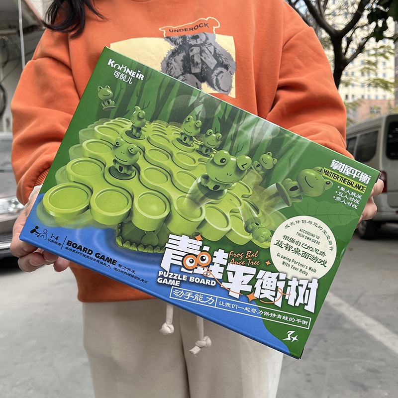 Combo đồ chơi hội nhóm đâm hải tặc 24 kiếm + cây thăng bằng con ếch, đồ chơi xả stress hội nhóm