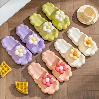  Dép Bánh Mì Nữ Quai Ngang Đế Mềm Họa Tiết Hoa Nổi Độc Đáo Dép Bông Cute Màu Sắc Ngọt Ngào Siêu Êm Chân Chống Thấm Nước. 