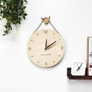 Đồng hồ treo tường bằng gỗ vintage đơn giản UMASO (kèm núm và dây treo)