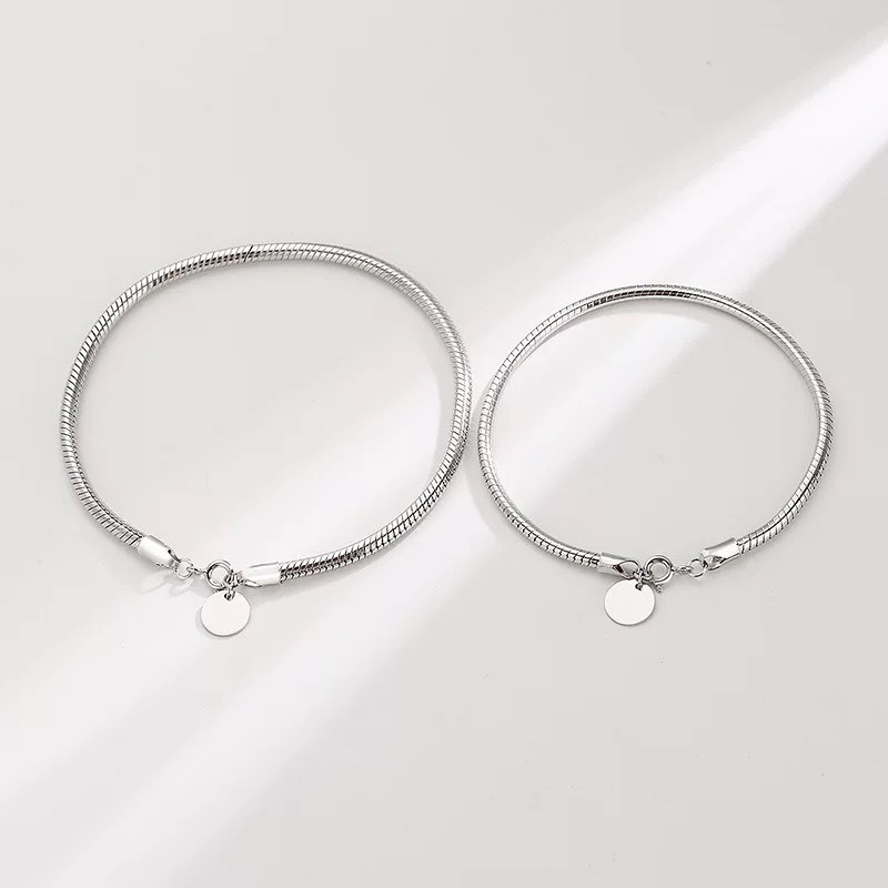 Vòng tay nam nữ thép titan không gỉ Merin Accessories màu bạc điều chỉnh size basic dễ phối đồ- Tổng Hợp Vòng tay titan