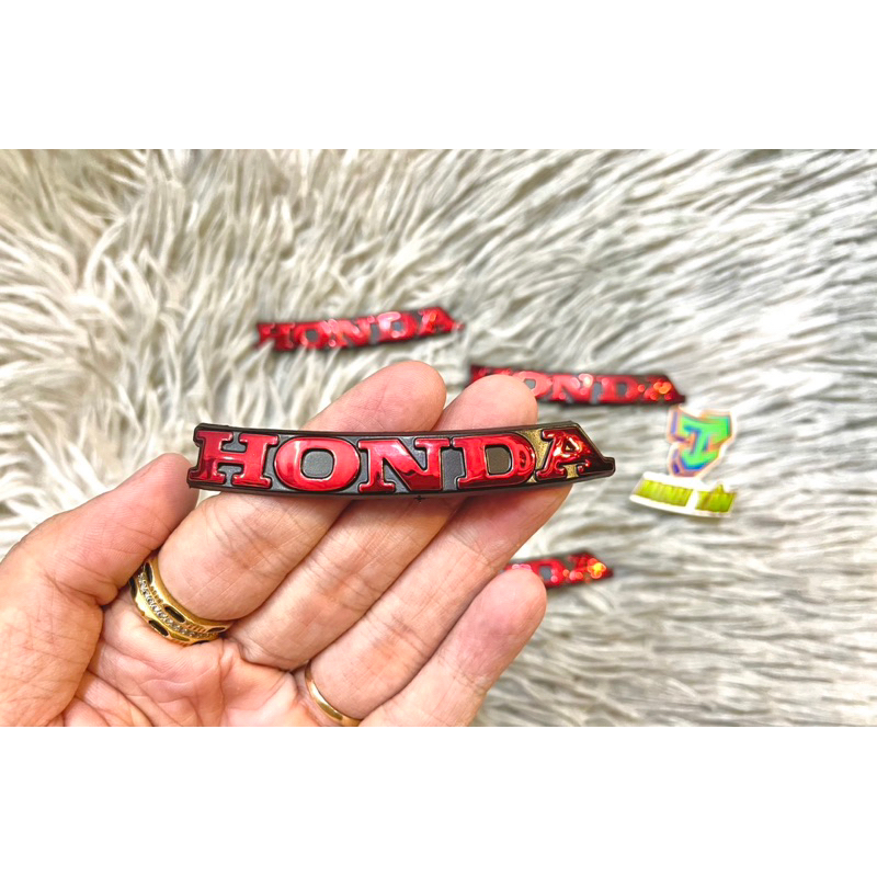 Tem Cong Honda chữ nổi sắc nét Cho Wave 125i, Future, AirBlade.
