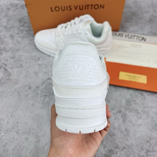 Giày Thể Thao LV Full Trắng (Full Box + Phụ Kiện + Kèm Tất)