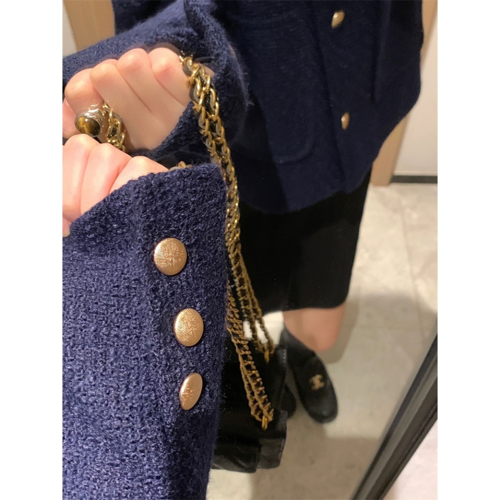 Áo khoác dạ màu xanh than phối cúc đồng thời trang thu đông Hàn Quốc