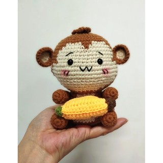 Móc khóa khỉ con ôm chuối bằng len handmade