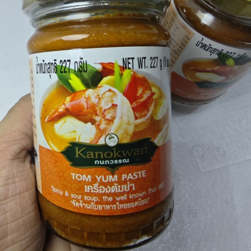 Lẩu thái ( Tom Yum Paste) Kanokwan ( hàng mới về)