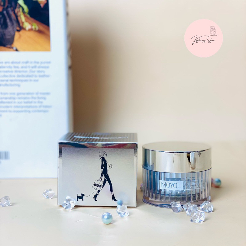 Kem tươi nâng tone da Hàn Quốc Moyol Real Bling Blanc Tone Up Cream 50ML