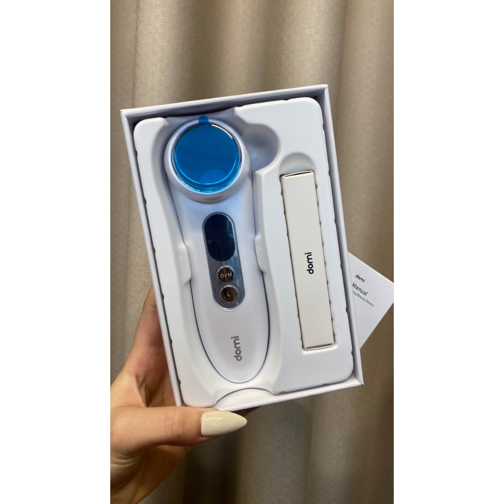 SN0836-Máy Massage Đẩy Tinh Chất Nâng Cơ DOMI full box kèm sạc