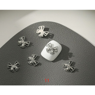 Lẻ 1 cái charm mã 11 trang trí móng nhé a