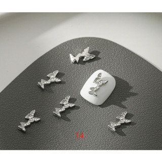 Lẻ 1 cái charm trang trí móng mã 14