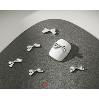 Lẻ 1 cái charm mã 15
