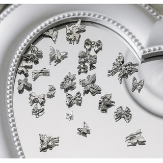 Lẻ 1 cái charm các mã charm mới nhé a