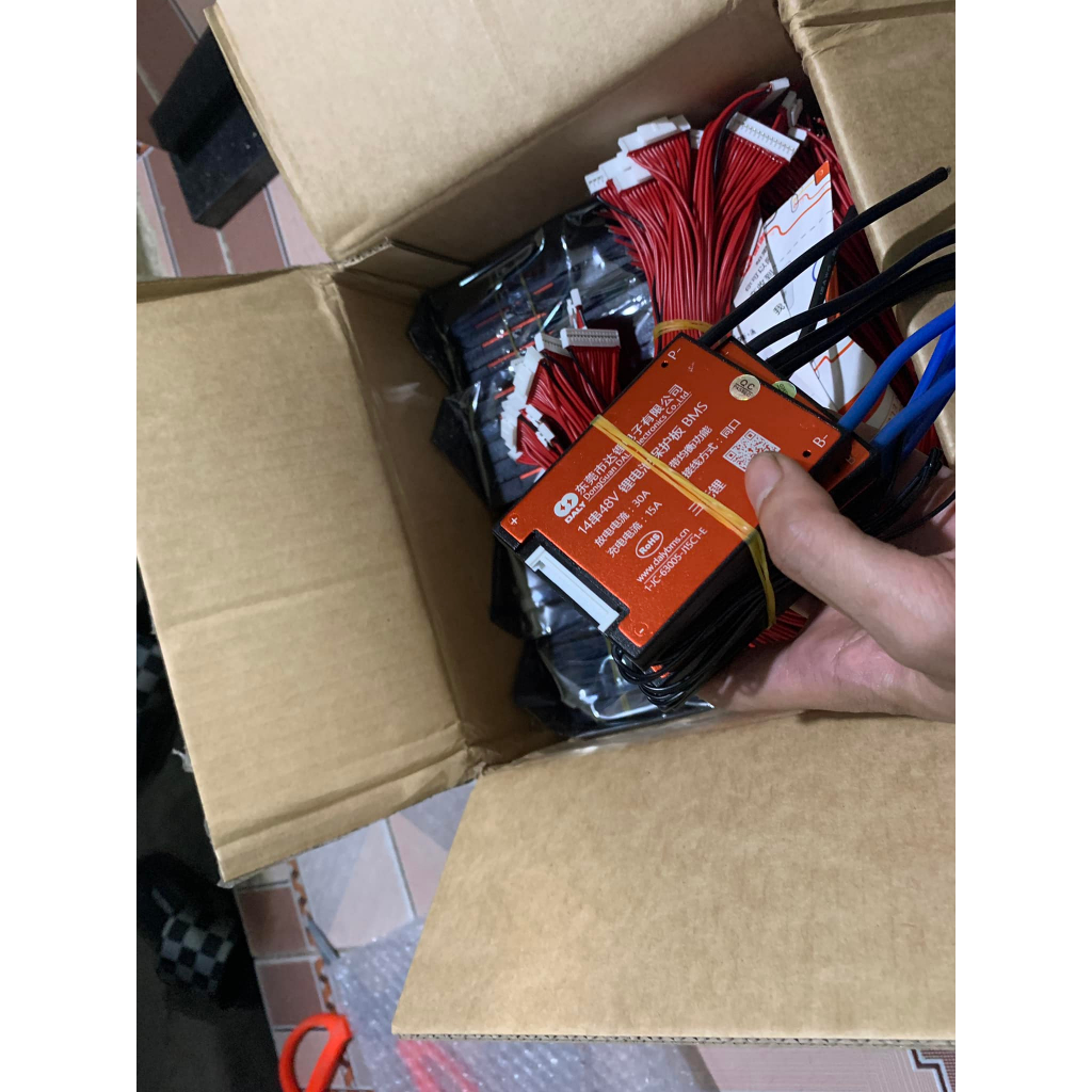 Bảng mạch bảo vệ pin Lithium Ion 3.7V BMS Daly 7S 10S 13S 16S 17S chính hãng