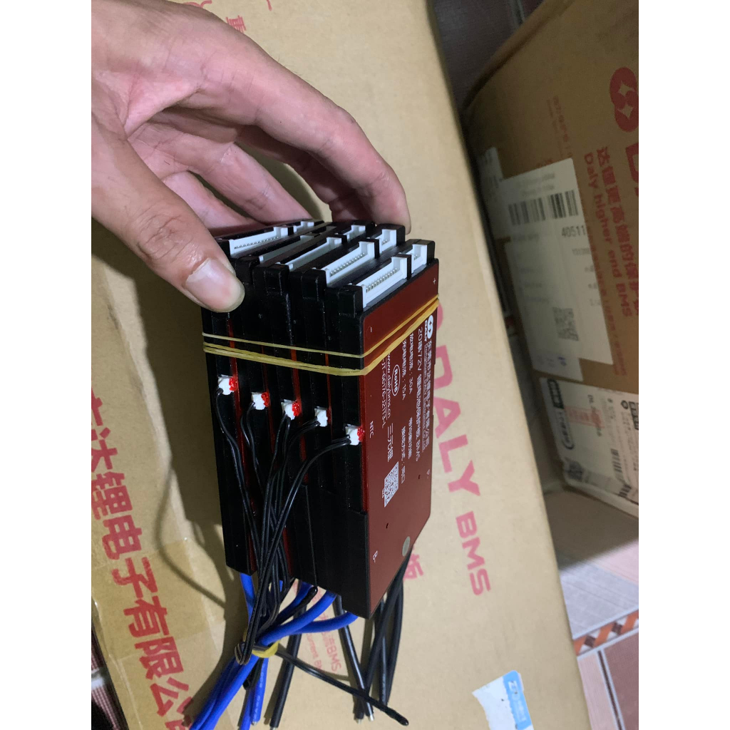 Bảng mạch bảo vệ pin Lithium Ion 3.7V BMS Daly 7S 10S 13S 16S 17S chính hãng