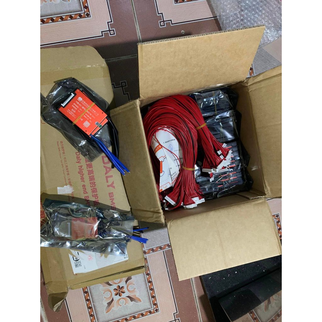 Bảng mạch bảo vệ pin Lithium Ion 3.7V BMS Daly 7S 10S 13S 16S 17S chính hãng