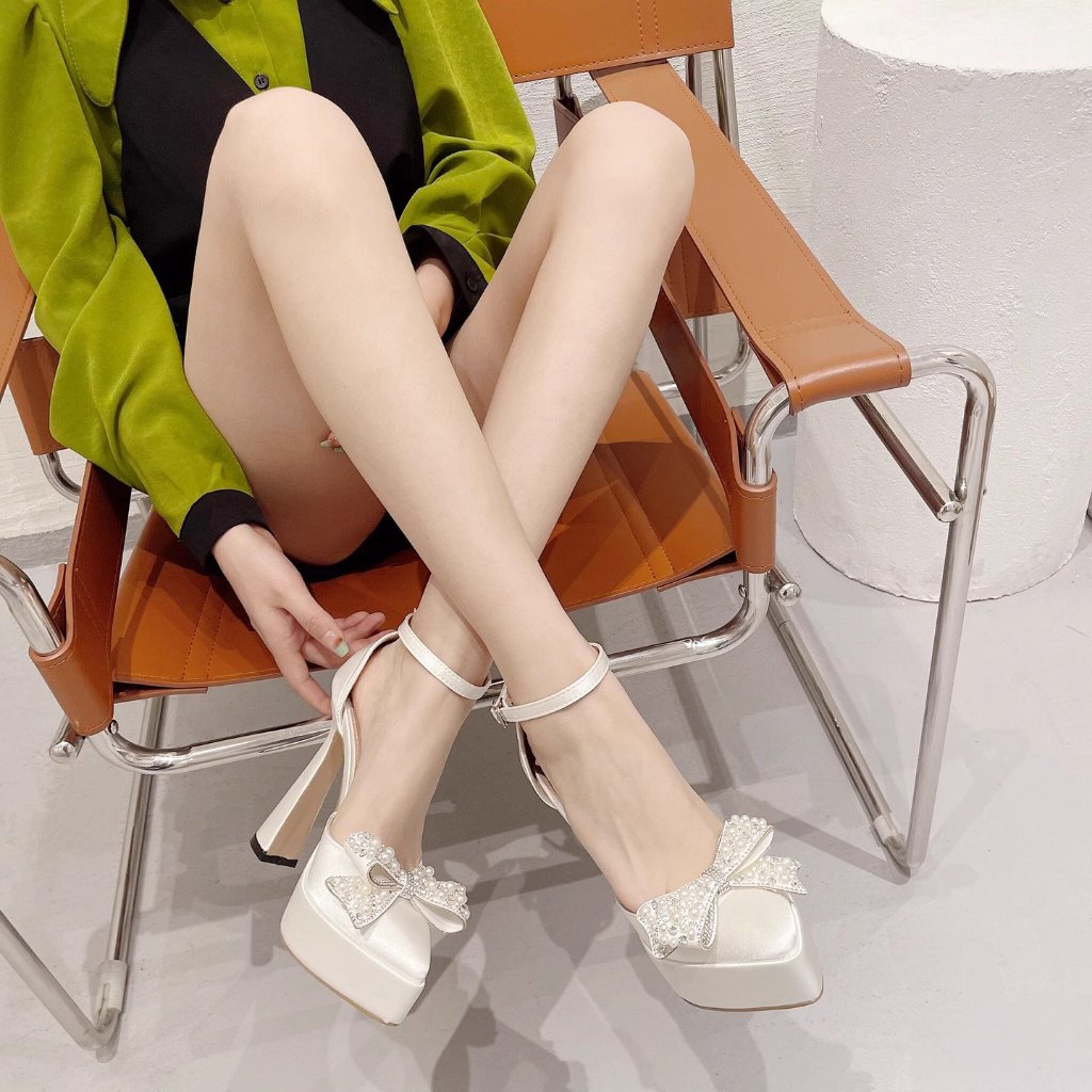 GIÀY CAO GÓT MŨI NHỌN ĐẾ ĐÚP  PHỐI NƠ ĐÍNH ĐÁ XƯỞNG SỈ THÁI NGA D0810