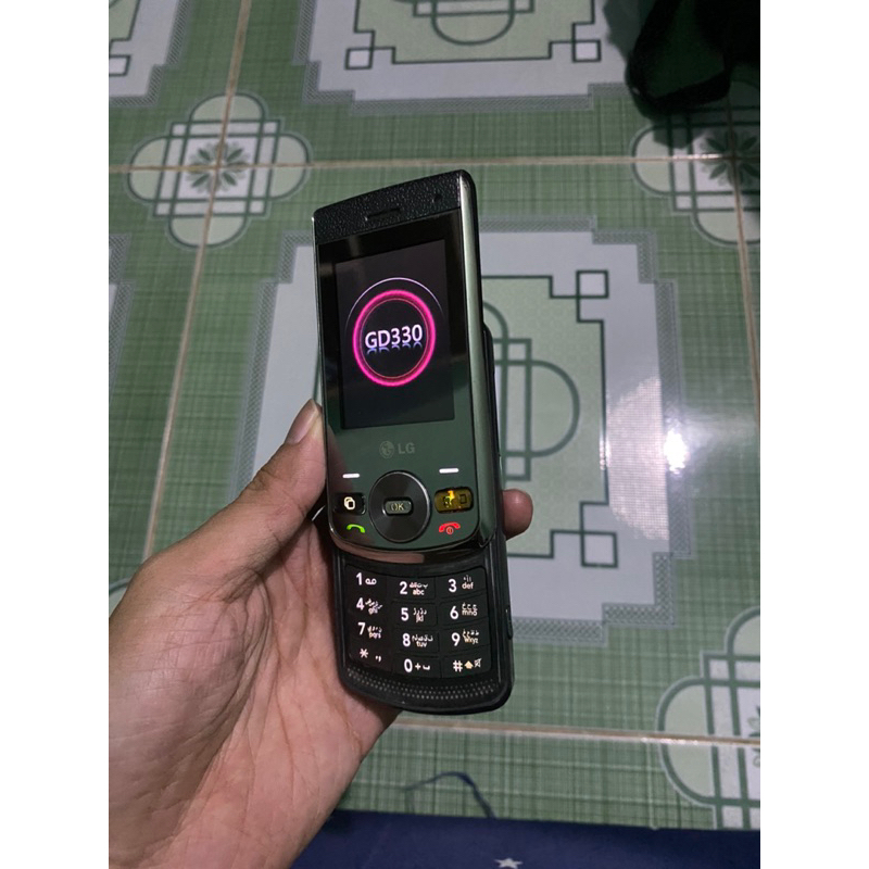 Điện thoại LG GD330 zin