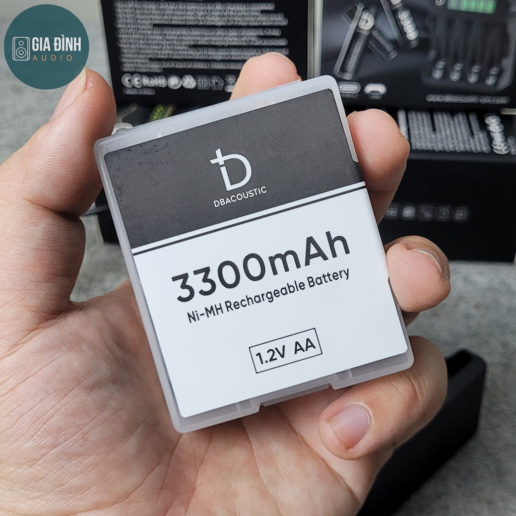 Pin sạc AA + Dock 4 pin Dbacoustic C4000L - Chính Hãng