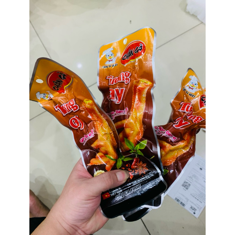 1 gói chân gà tương cay gói 2-3 chân