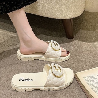 Dép Nữ Quai Ngang Phối Họa Tiết Xích Mạ Vàng