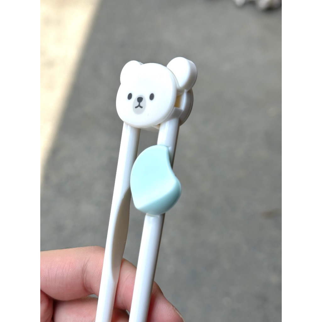 Đũa nhựa tập ăn dặm hình Gấu Trúc cho bé