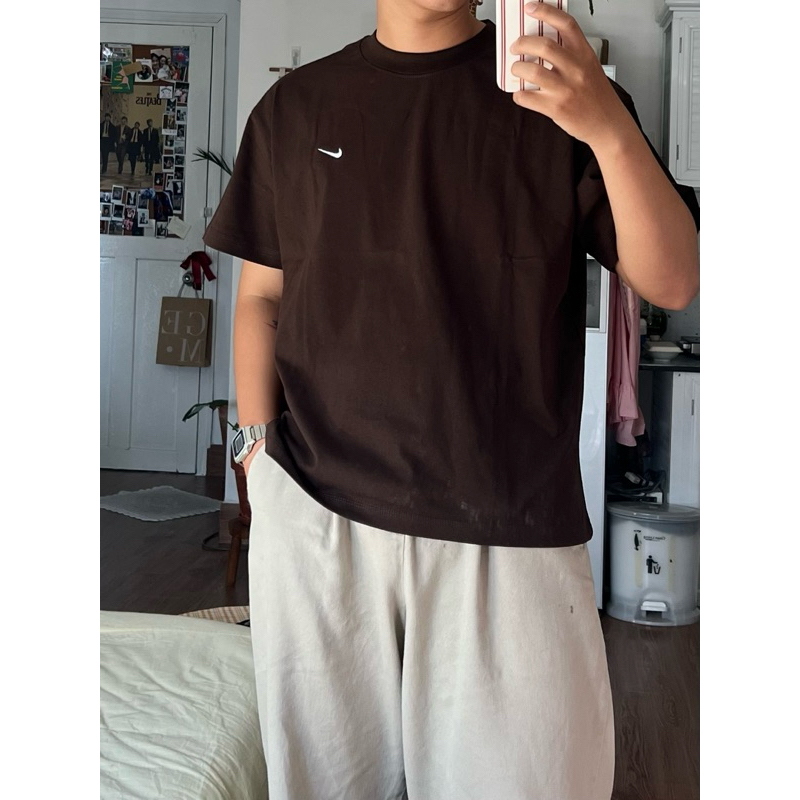 Áo thun logo swoosh mini form boxy