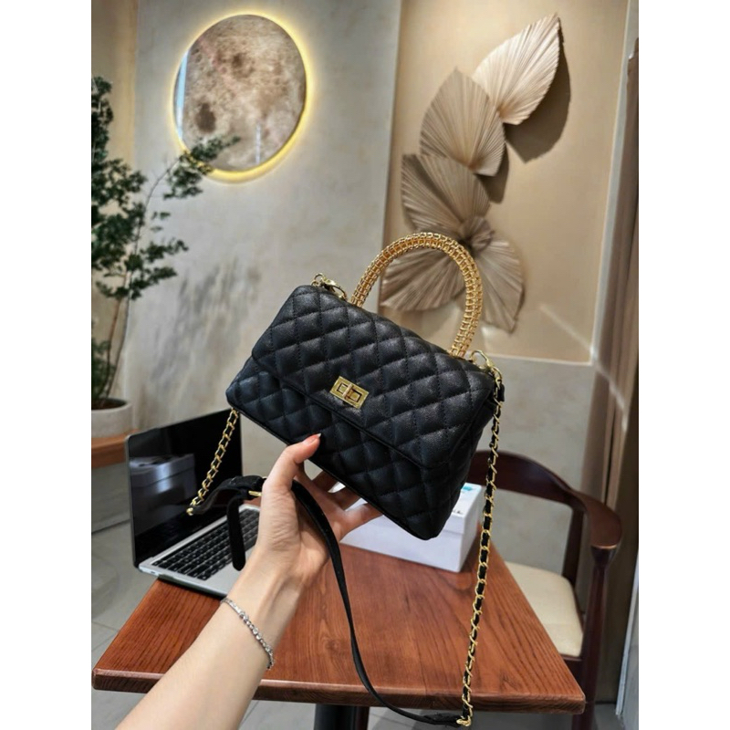 Túi coco đeo chéo cầm tay da sần