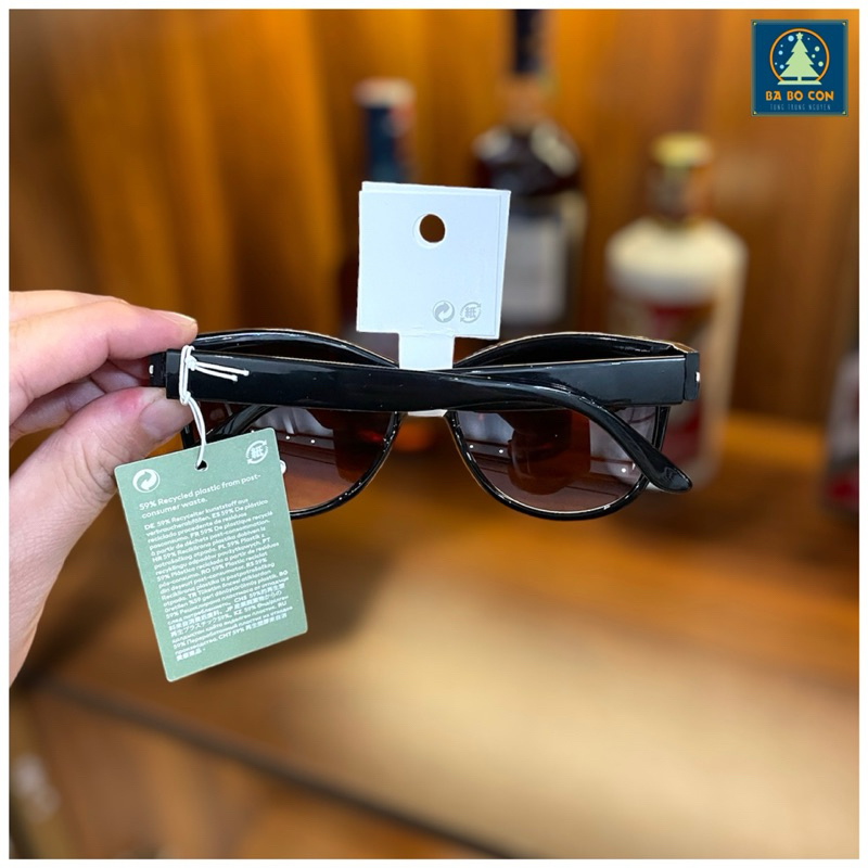 Kính râm nữ HM US Tuyệt đẹp, có bill và mail mua hàng tại web hãng, tặng kèm hộp và khăn