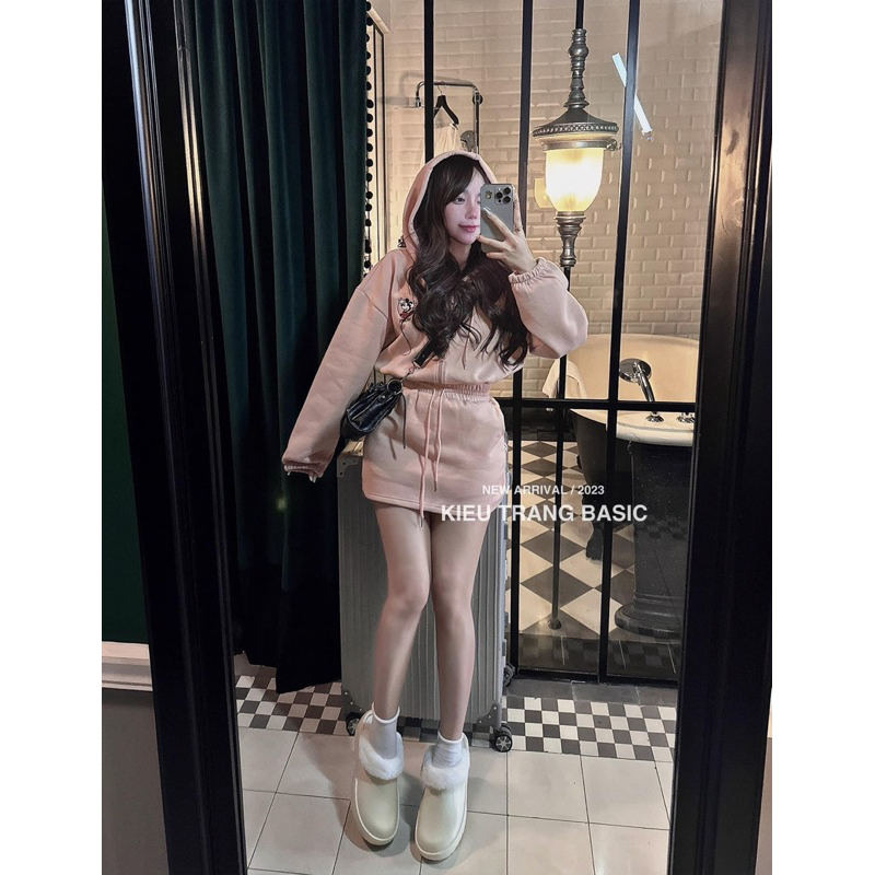 Sét áo khoác nỉ mickey có mũ + chân váy chữ A