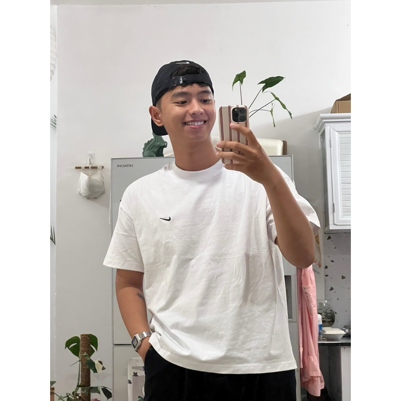 Áo thun logo swoosh mini form boxy