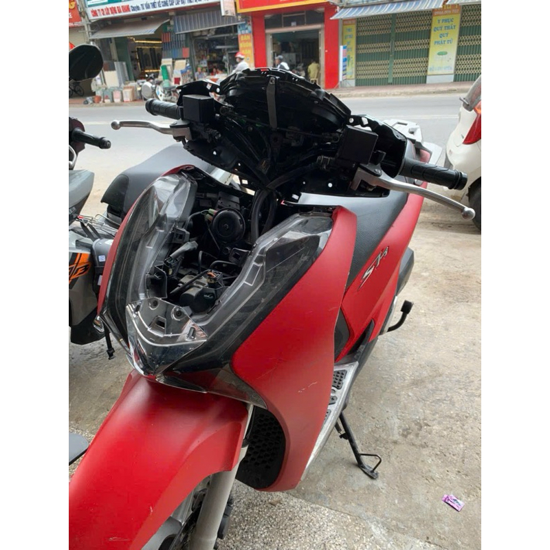 PÁT CHỐNG RUNG ĐẦU ĐÈN SH 2017 - 2019 và Sh 2020 - 2024