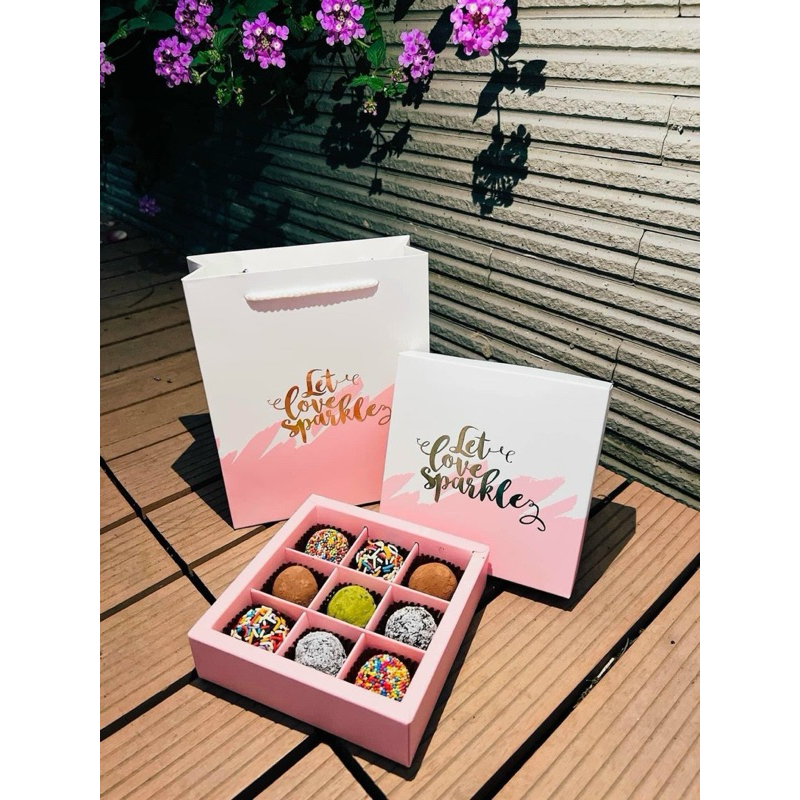 Vỏ Hộp Socola Valentine 18 Viên 14-2