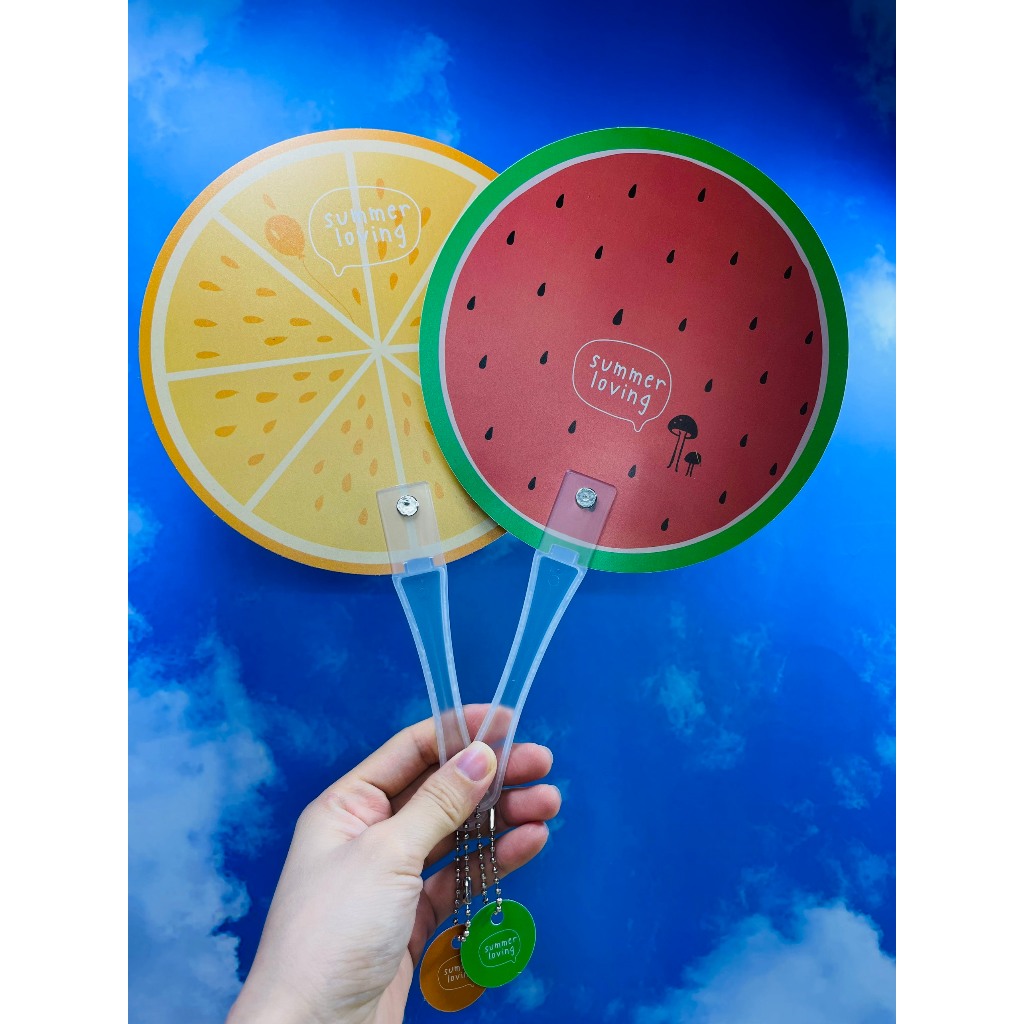 Quạt Cầm Tay Gấu Dâu, Quạt Nhựa Cầm Tay Hoạt Hình Dễ Thương, Quạt Black Pink, Quạt Mo Thơm, Quạt Đôrêmon