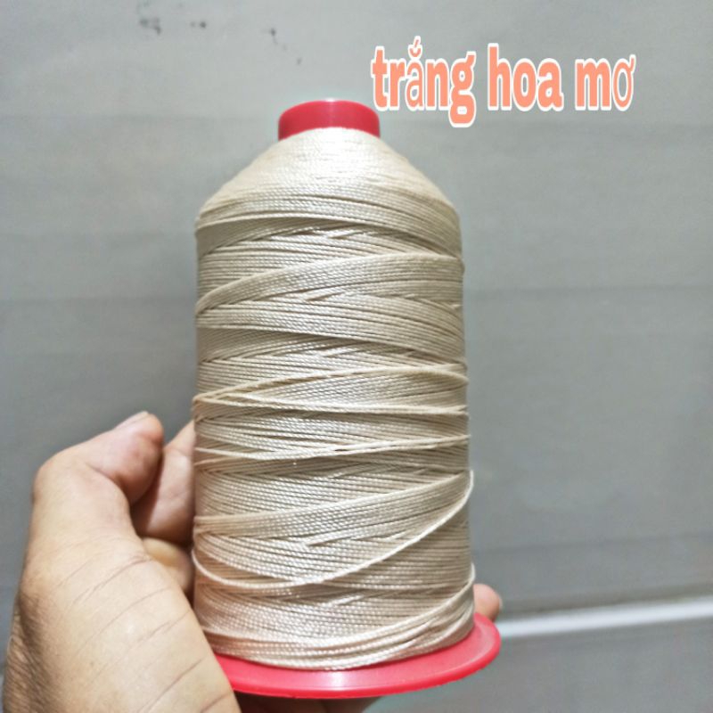 Chỉ khâu giày dép 1li.750m/cuộn 300g  Chất lượng cao