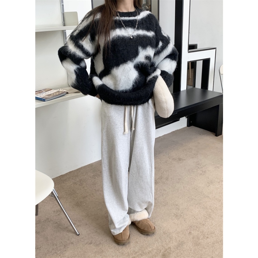 Áo len Sweater dệt kim form dáng rộng dài tay unisex Ulzzang, Áo len Oversize màu đen trắng nam nữ