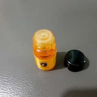 Dầu hít Thái Lan hiệu Bà mập chai 3ml