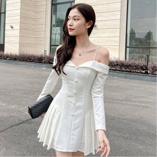 Đầm TARA - Đầm tay dài trễ vai tùng xếp ly