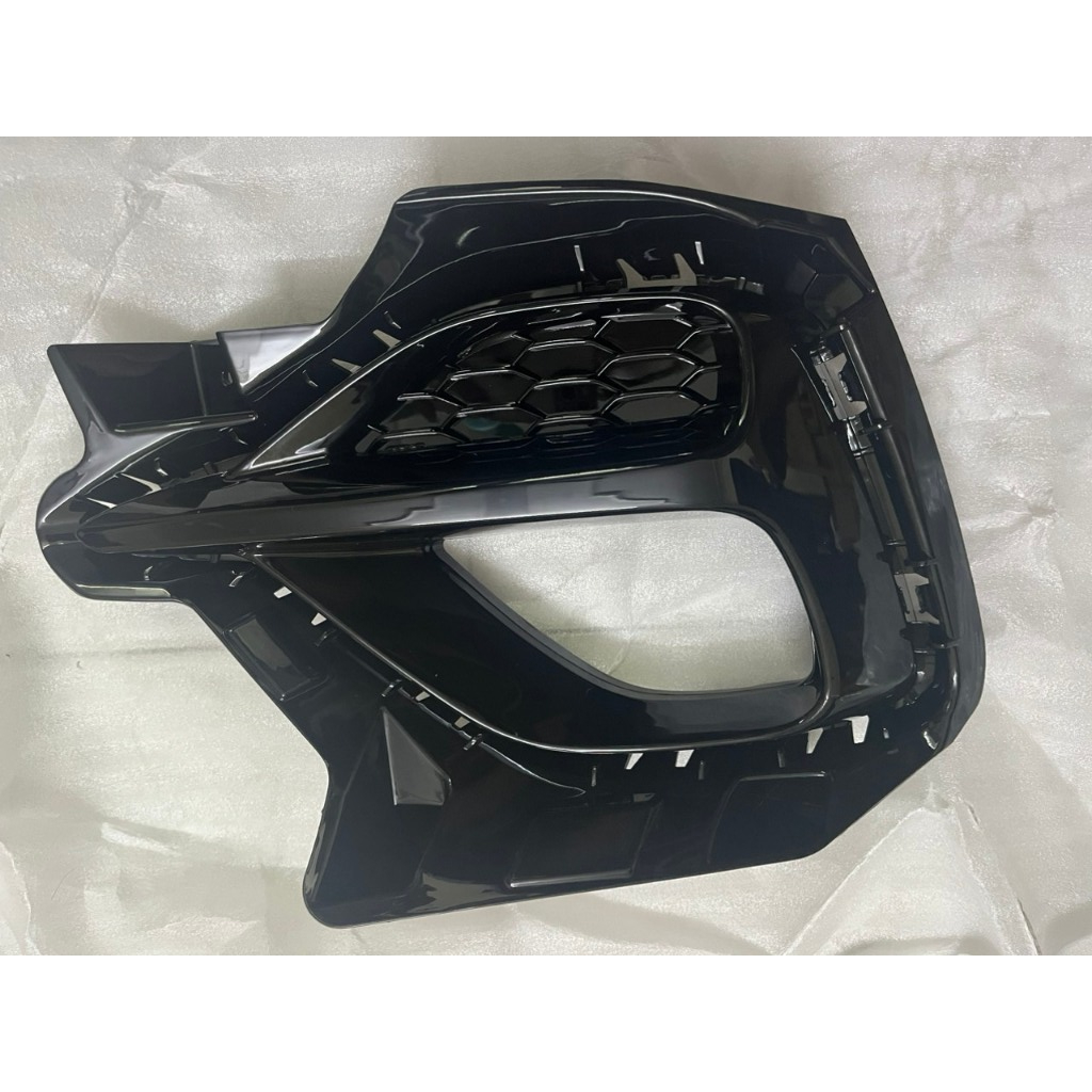 Ốp đèn gầm cản trước MG ZS 2021-2023 Bản Thái